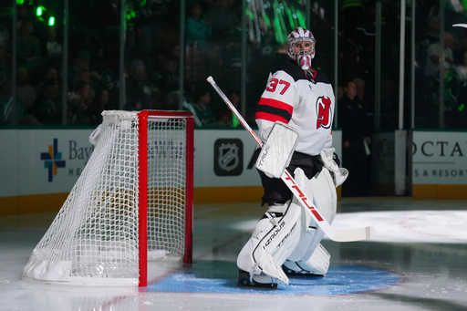 Connor Hellebuyck makes his New Jersey Devils debut as starter in net at Dallas