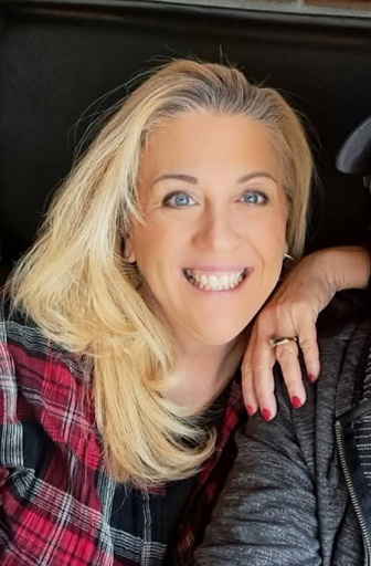 Teacher who survived Oregon school attack says she had no chance to protect children