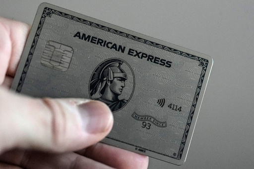 American Express profit jumps as customers stick with the $895 Platinum Card