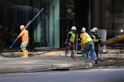 US jobless claims fell to 194,000 last week, lowest since July