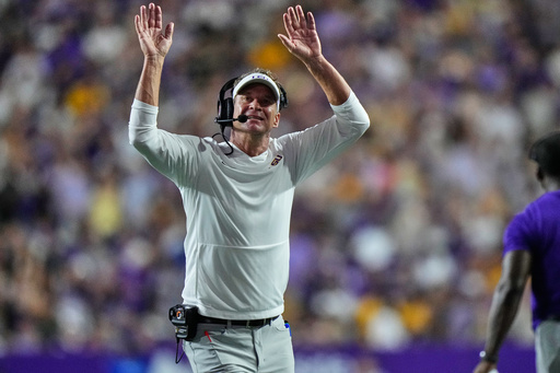 Lane Kiffin's debut with No. 11 LSU matches the hype in a 51-10 victory over outmatched Clemson