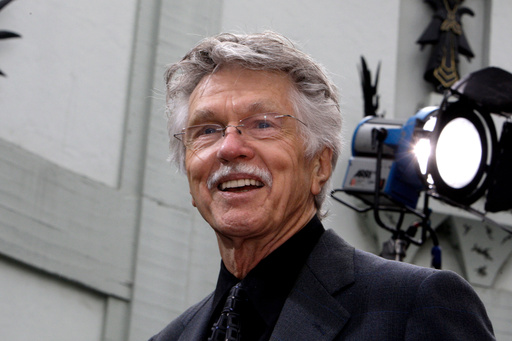 Tom Skerritt, Emmy-winning actor with roles in 'Picket Fences,' 'Alien' and 'Top Gun,' dies at 93