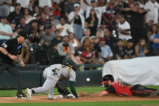 White Sox rookie Tristan Peters hits for the cycle, first for franchise in 9 years