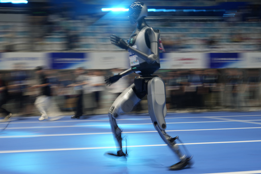 Beijing's first World Humanoid Robot Games opens with street dance, martial arts and music